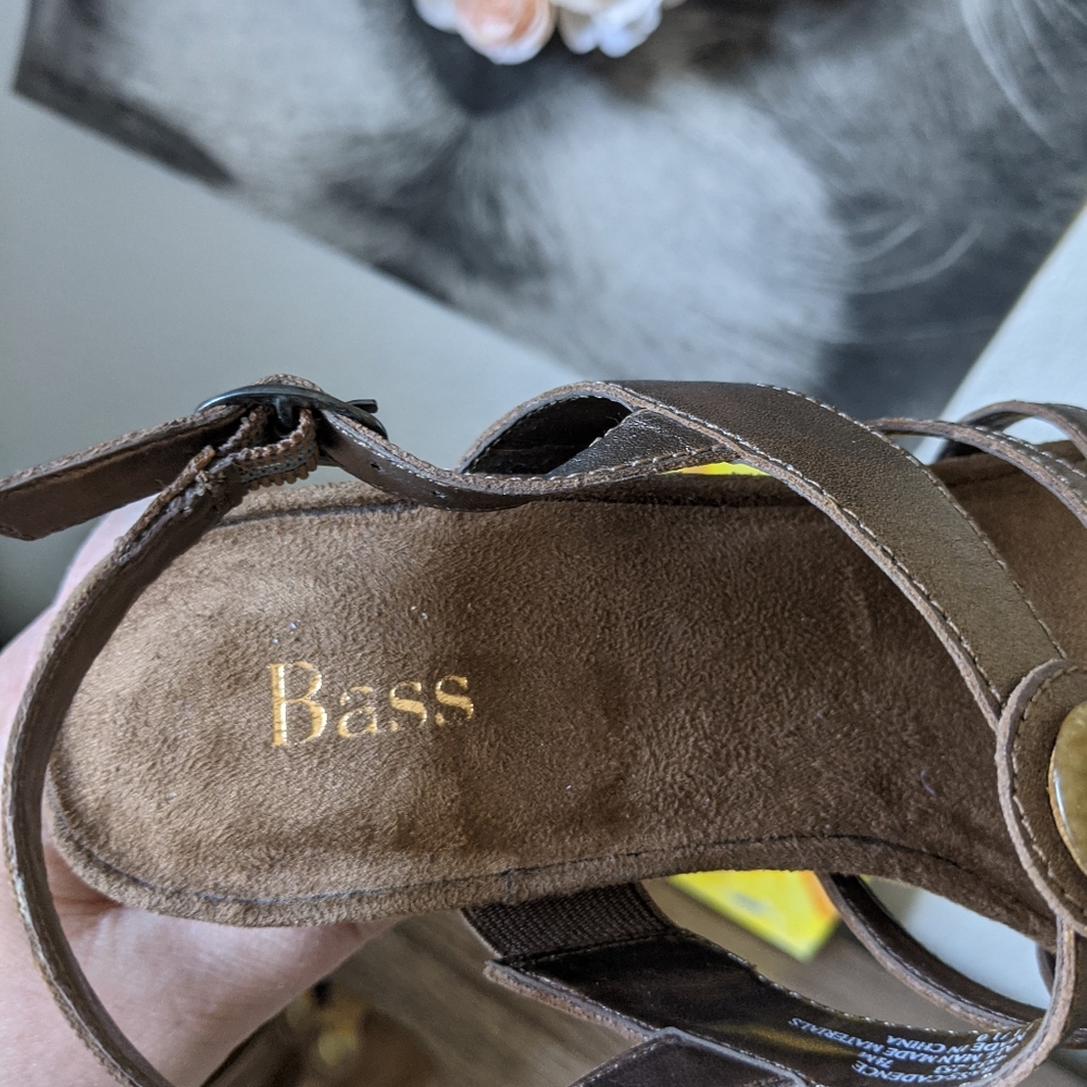 G.H. Bass Wedge Sandals 7.5 - Picture 6 of 14